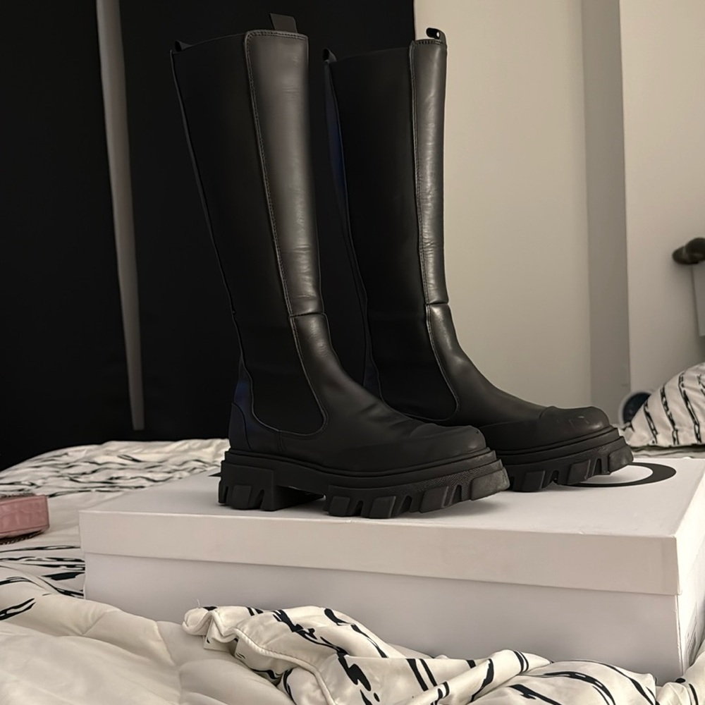 Ganni High  Chelsea Boots
